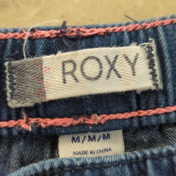 Roxy Denim Blue Beach Shorts Drawstring - Size M - Picture 5 of 8